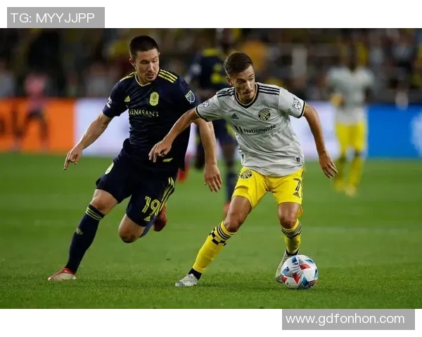 伐木者与哥伦布机员的对决探索人与自然的博弈与合作