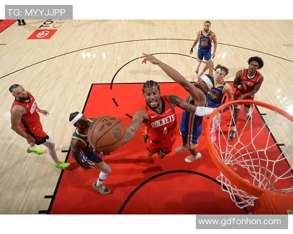 2015年NBA季后赛火箭对小牛第五场精彩回顾与赛后分析