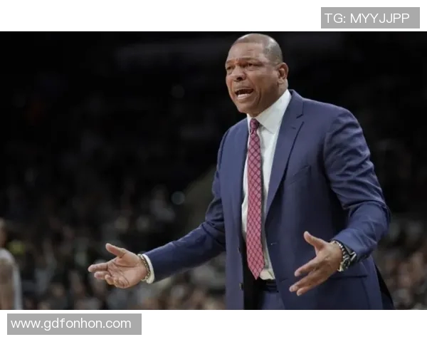 活塞队创下28连败历史纪录主帅辞职球员泪流满面难以自持 活塞队创下28连败历史纪录主帅辞职球员泪流满面难以自持