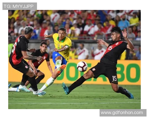 巴西与秘鲁足球赛比分预测分析及胜负趋势探讨