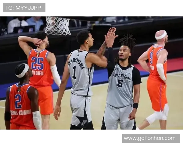 马刺与热火在0607赛季的巅峰对决与传奇时刻回顾 马刺与热火在0607赛季的巅峰对决与传奇时刻回顾