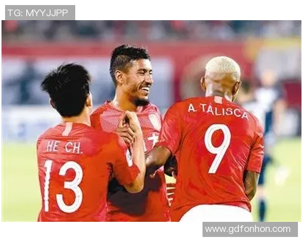 2014年广州恒大与墨尔本对决回顾:亚洲足球巅峰之战的精彩瞬间与战术分析