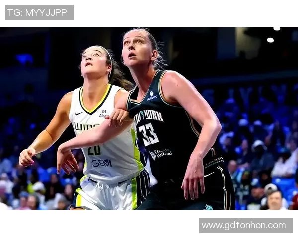 WNBA太阳队与大梦想队的激烈对决展现篮球魅力与团队精神