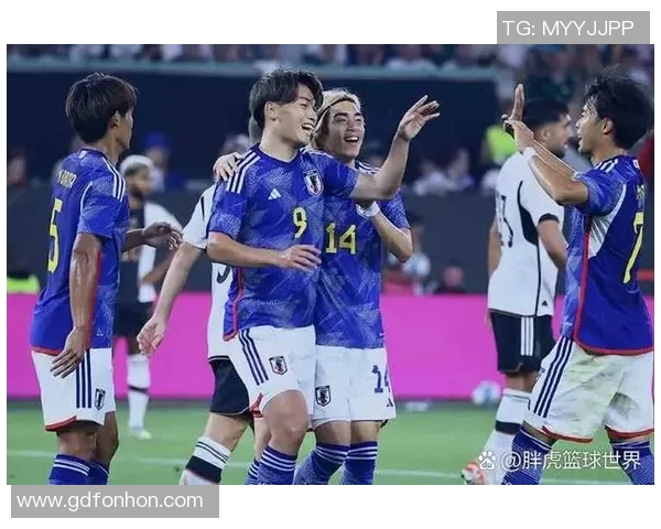 卡塔尔与日本的精彩对决比分揭晓球迷热议赛场表现与未来展望 卡塔尔与日本的精彩对决比分揭晓球迷热议赛场表现与未来展望