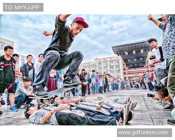 北京极限运动队在世界滑板锦标赛中的速度表现与技术分析MBA